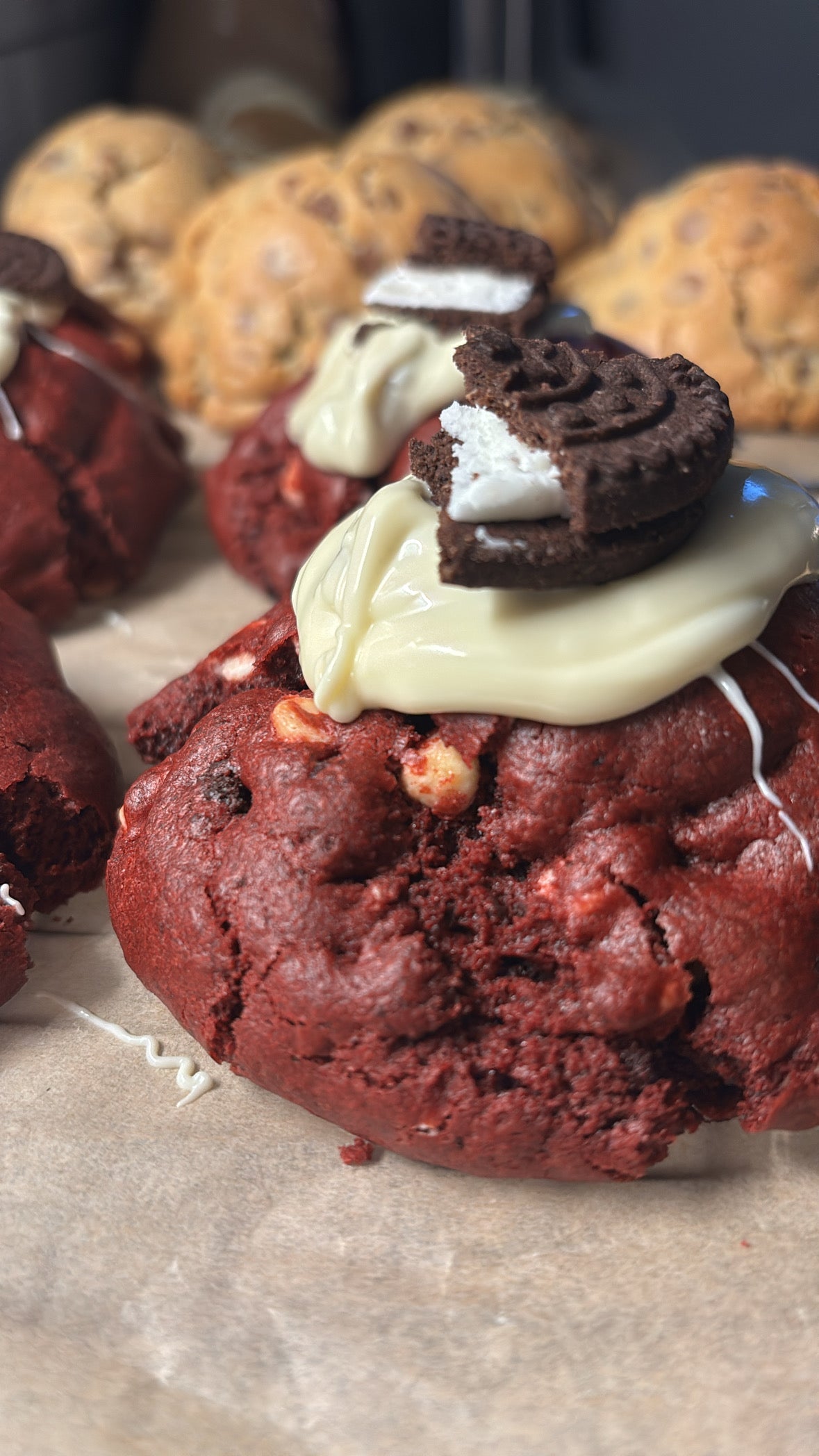 Box of 4 Stuffed Cookies