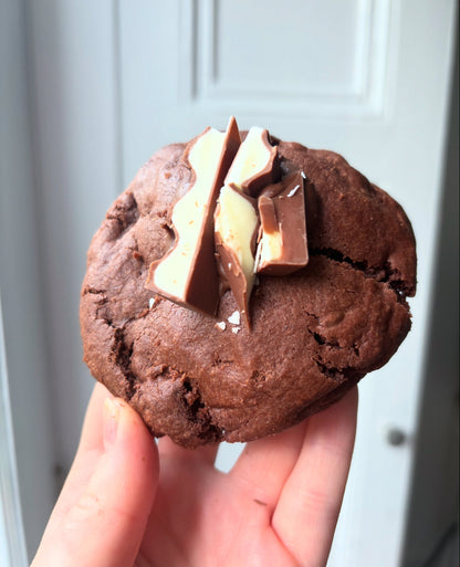 Box of 4 Stuffed Cookies
